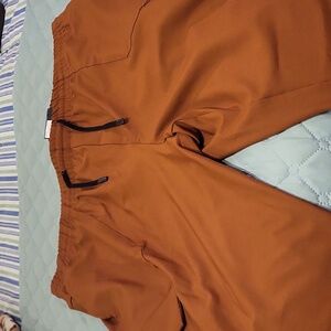 Men's cargo pants rust color